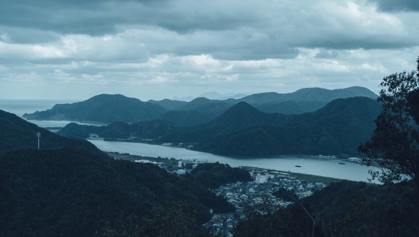 千年のときが息づく温泉街の写真